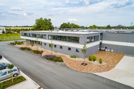 DJI 0037 B R  ckansichtGeb  ude